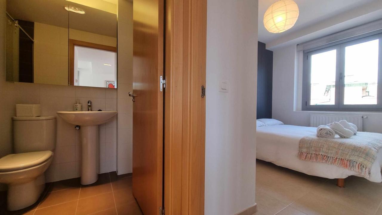 Apartamento El Atico De Anat Posada De Llanes Exterior foto
